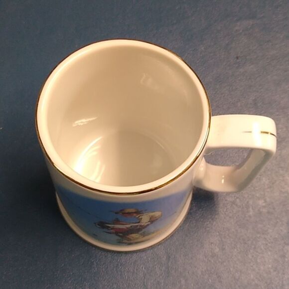 Vintage 1985 Fisherman Ceramic Mug - Picture 2 of 6